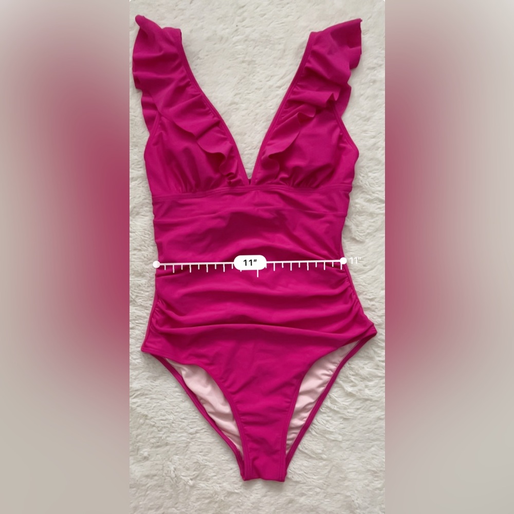 NWT CUPSHE Women's Deep V-Neck Ruffled Lace Up One Piece Swimsuit Hot Pink Small - Picture 6 of 13